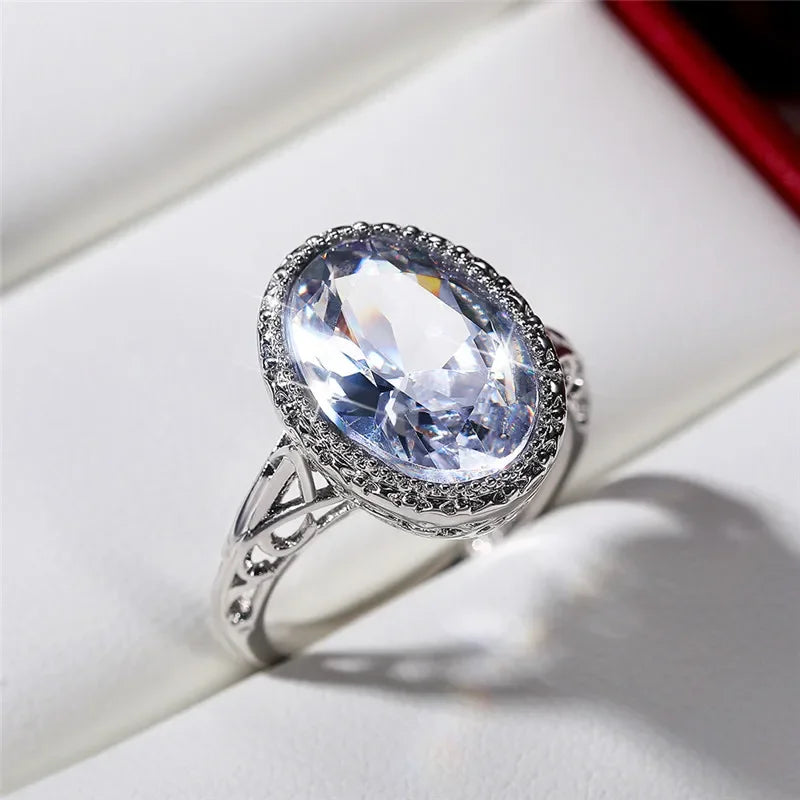 Elegant Women’s Vintage Finger Rings with Beauty Hollow Out Pattern for Retro Party Noble Lady’s Accessories Jewelry New